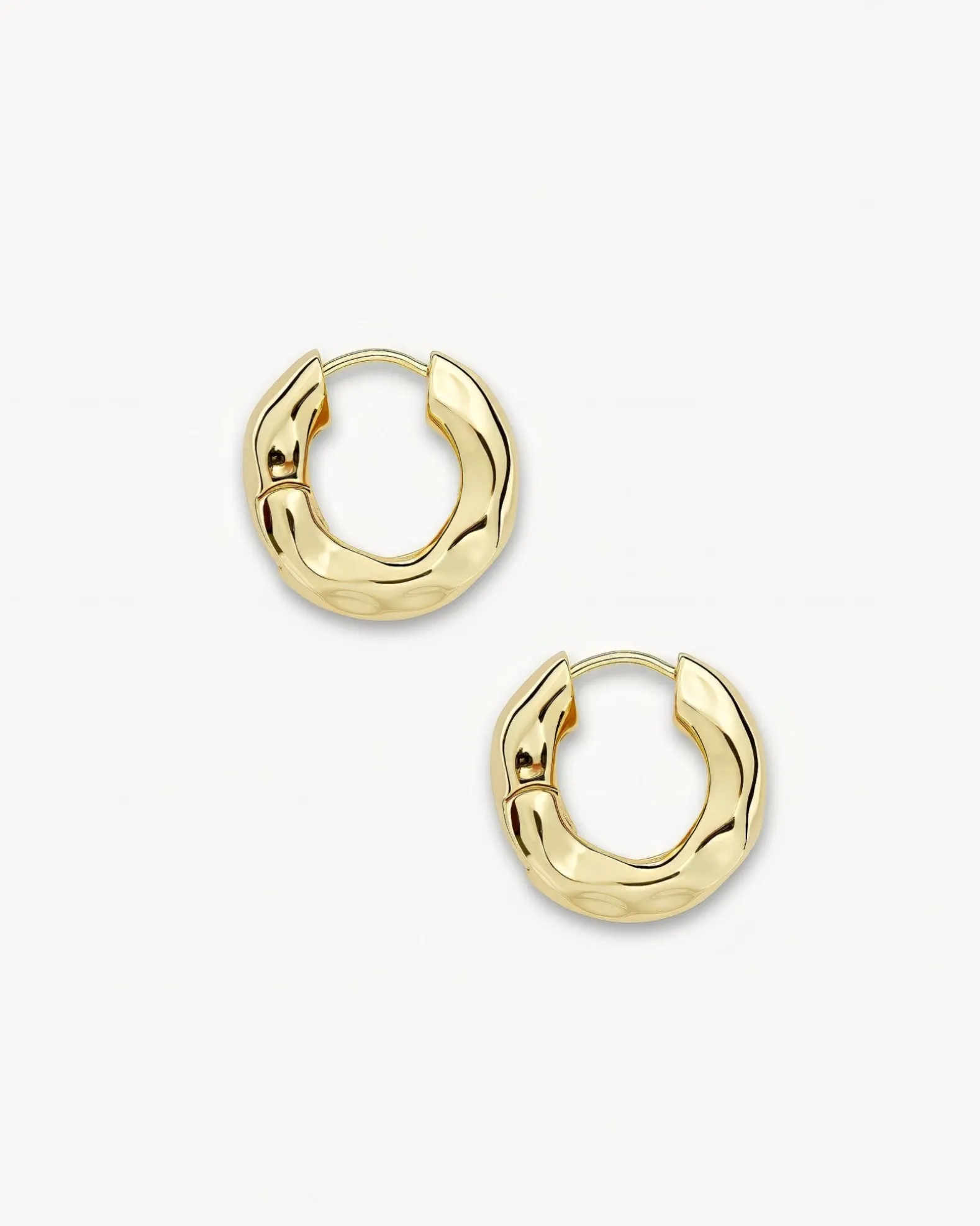 Wavy Chunky Hoops